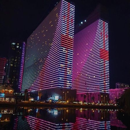 Black Sea Batumi Hotel Orbi City Exterior photo